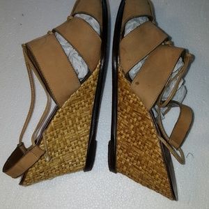 Charles Jourdan tan suede and wicker